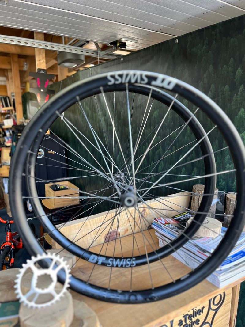 Käytetty Dt Swiss XMC 1200 2020 Wheels