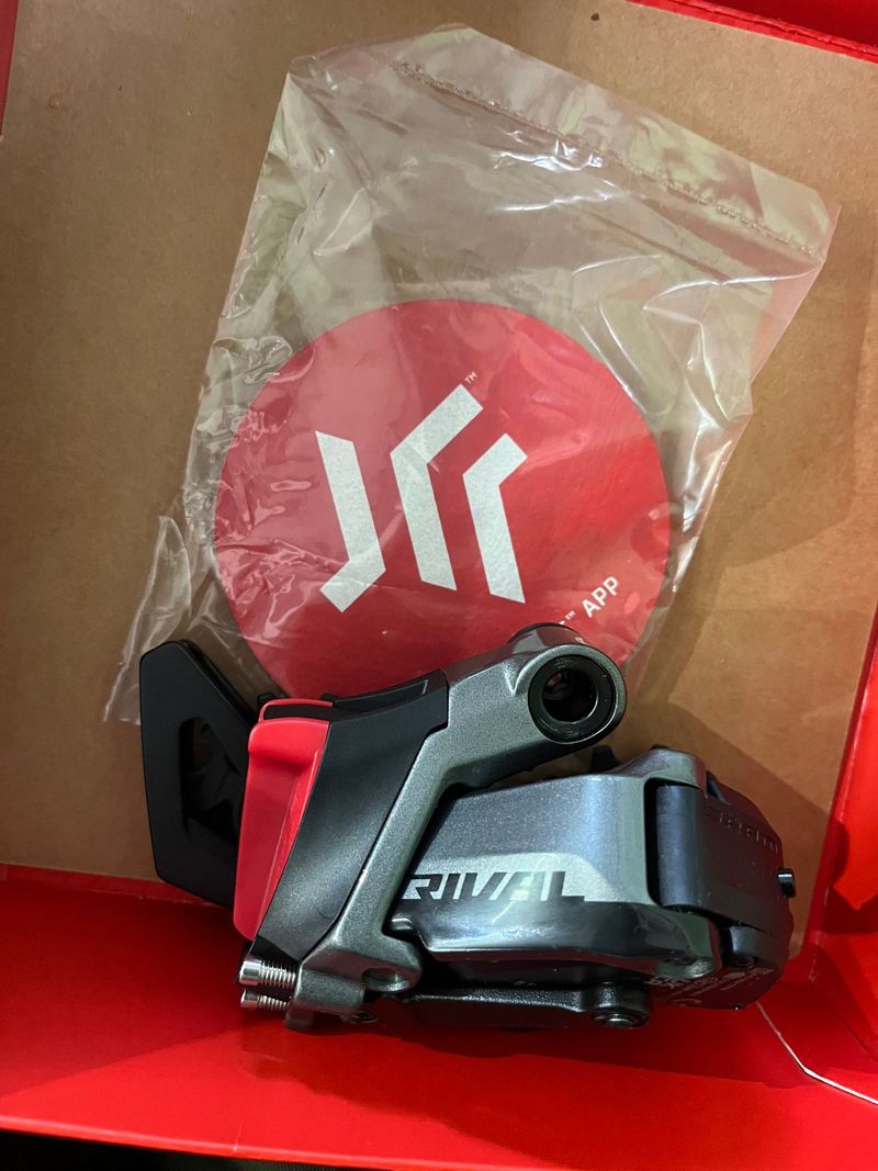 Używany Sram rival 2025 Drivetrain & Pedals