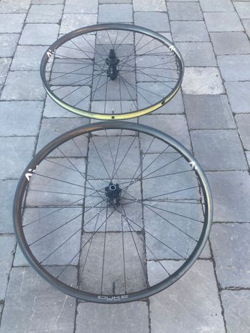 Brugt duke Lucky Jack SLS 6Ters 2022 bike — billede 3 af 4