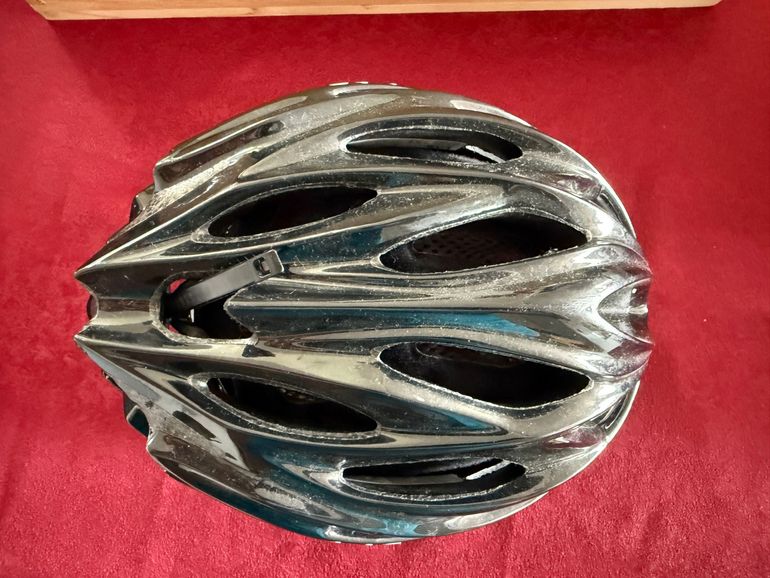 Used Last las 2020 bike — image 4 of 7
