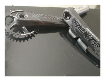 Race Face PEDALIER NEXT R CARBONE 2023 Drivetrain & Pedals usato