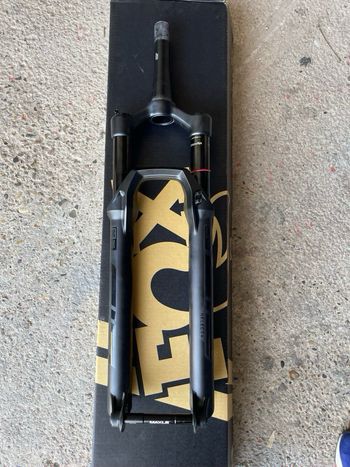 Gebrauchtes RockShox sid select plus 2025 bike — Bild 2 von 2