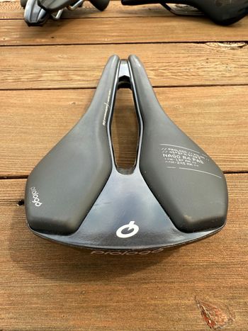 Used Prologo Nago R4 Pas Nak 2024 bike — image 4 of 4
