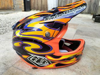 Gebrauchtes TLD D3 Carbon 2025 bike — Bild 2 von 8