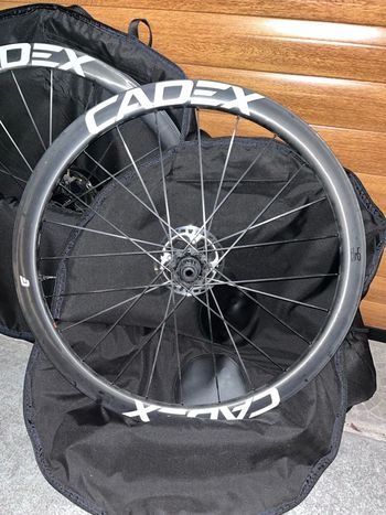 Brugt cadex 40mm 2023 bike — billede 2 af 2
