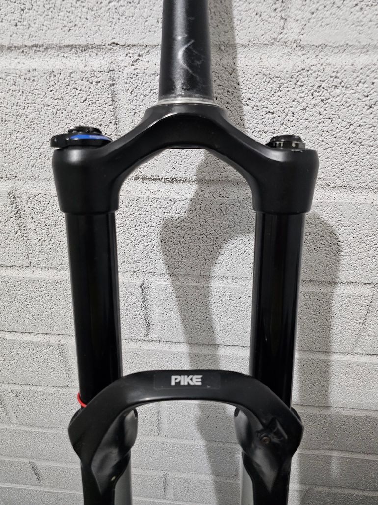 Rock Shox Pike 2018 Pike Rct3 RockShox PIKE RCT3 160mm 2021