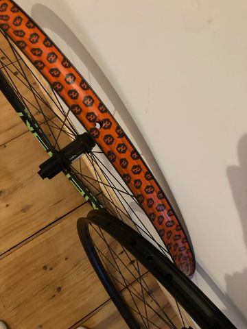 Brugt Newmen XA 25 MTB 29 Laufradsatz Disc 1520g 2020 bike — billede 5 af 8