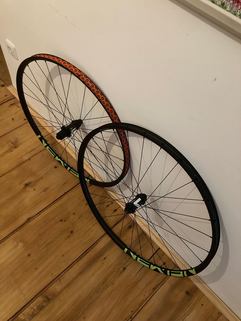 Brugt Newmen XA 25 MTB 29 Laufradsatz Disc 1520g 2020 bike — billede 3 af 8