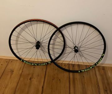 Brugt Newmen XA 25 MTB 29 Laufradsatz Disc 1520g 2020 bike — billede 2 af 8