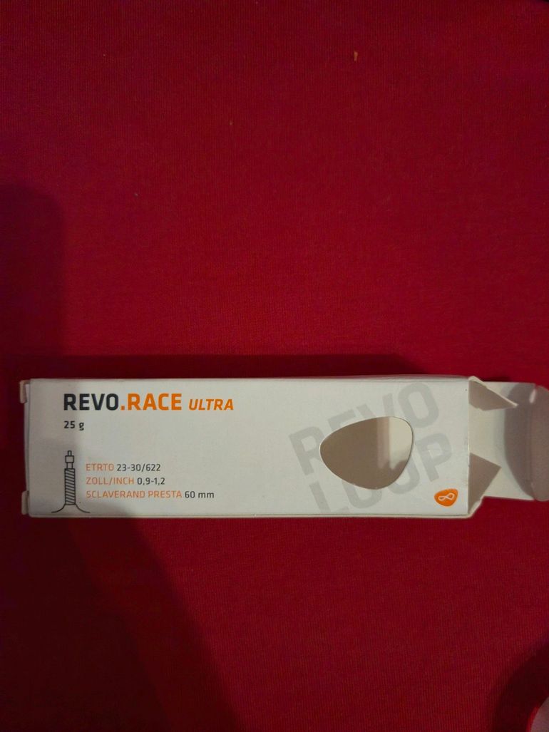 Used Revoloop Race Ultra SV60 2024 bike — image 2 of 2