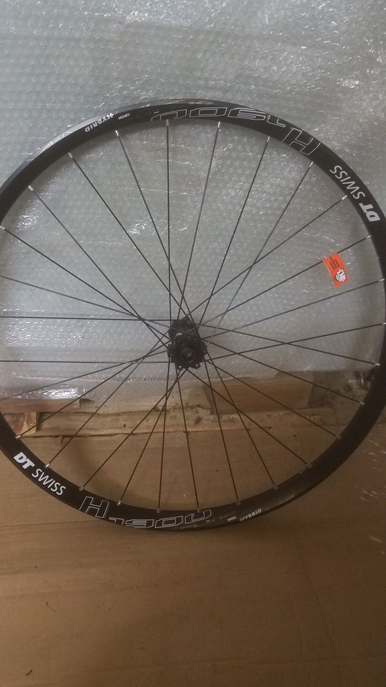 Used Dt Swiss h 1900 bike — image 1 of 6
