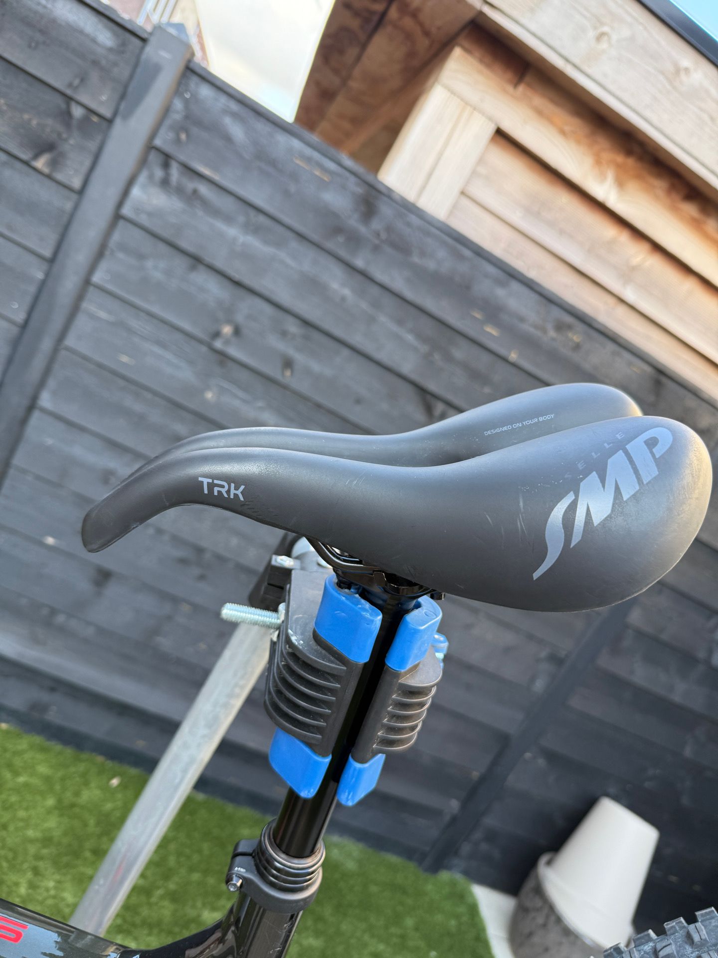 Sillin Bici Amazon Sillín SMP TRK Ancho Y Cómodo