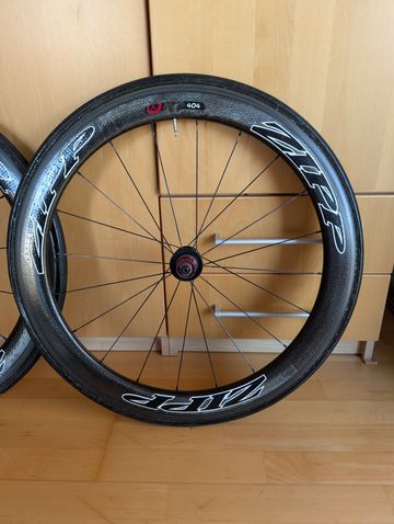 Zipp 404 Firecrest 2015 Wheels usato