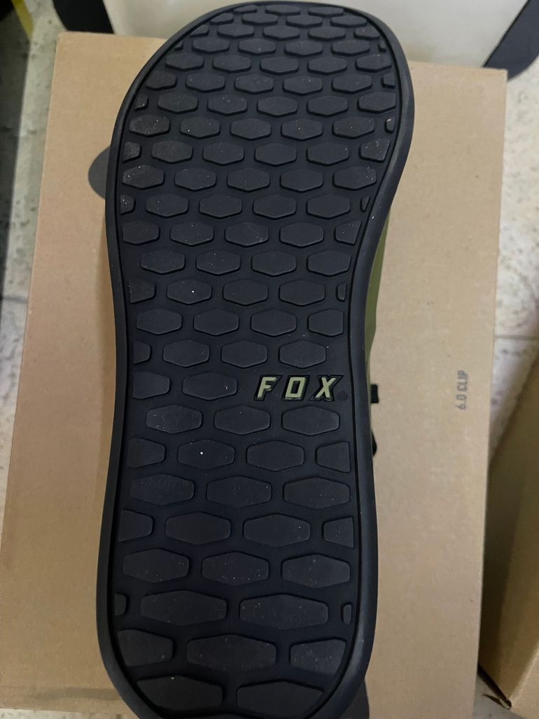 Used Fox Scarpe Fox Union Flat 2025 bike — image 3 of 3