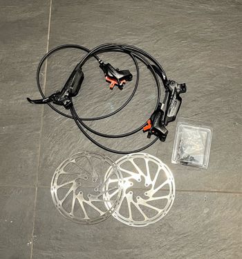 Avid Code R 2022 bike usato — immagine 1 di 4