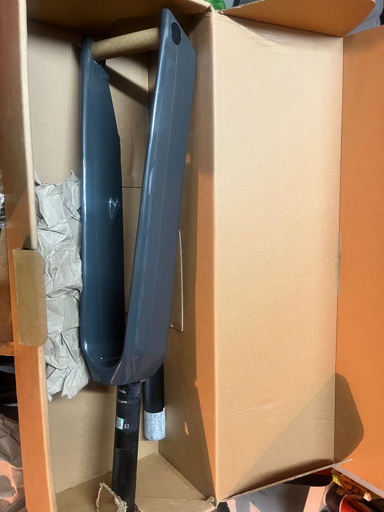 Gebrauchtes Canyon Speedmax CF 2024 bike — Bild 2 von 7