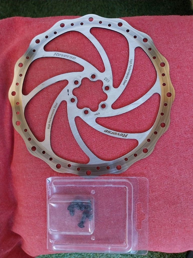 Used Reverse Components disque 6 trous 2020 bike — image 1 of 2