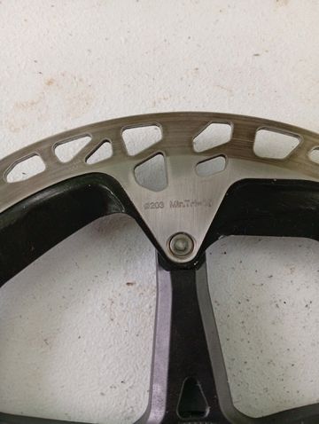 Used Shimano 203 2025 bike — image 2 of 3