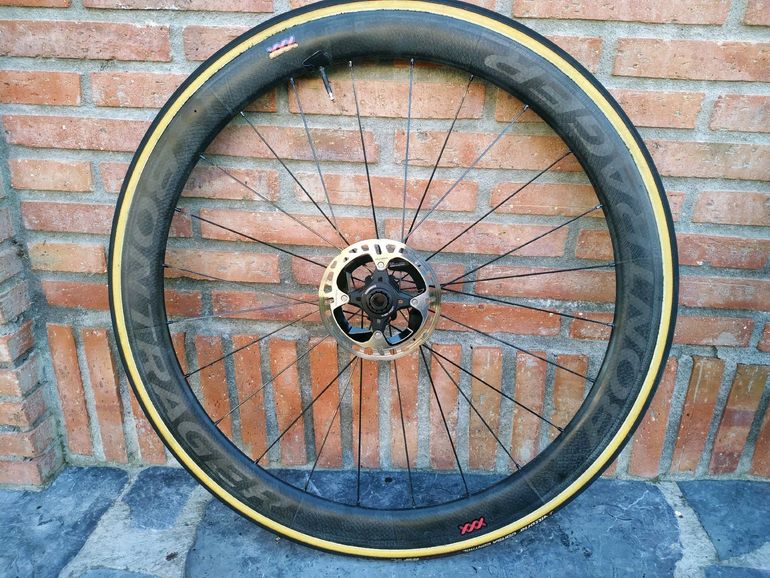 Used Bontrager Aeolus xxx 40 2019 bike — image 3 of 6