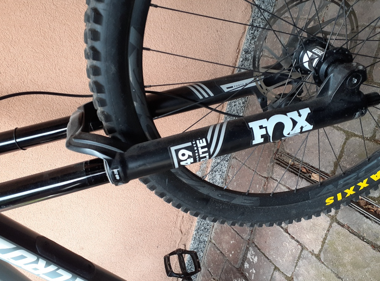 Brugt Fox 40 Performance elite "29" edition 49 2020 bike — billede 2 af 2