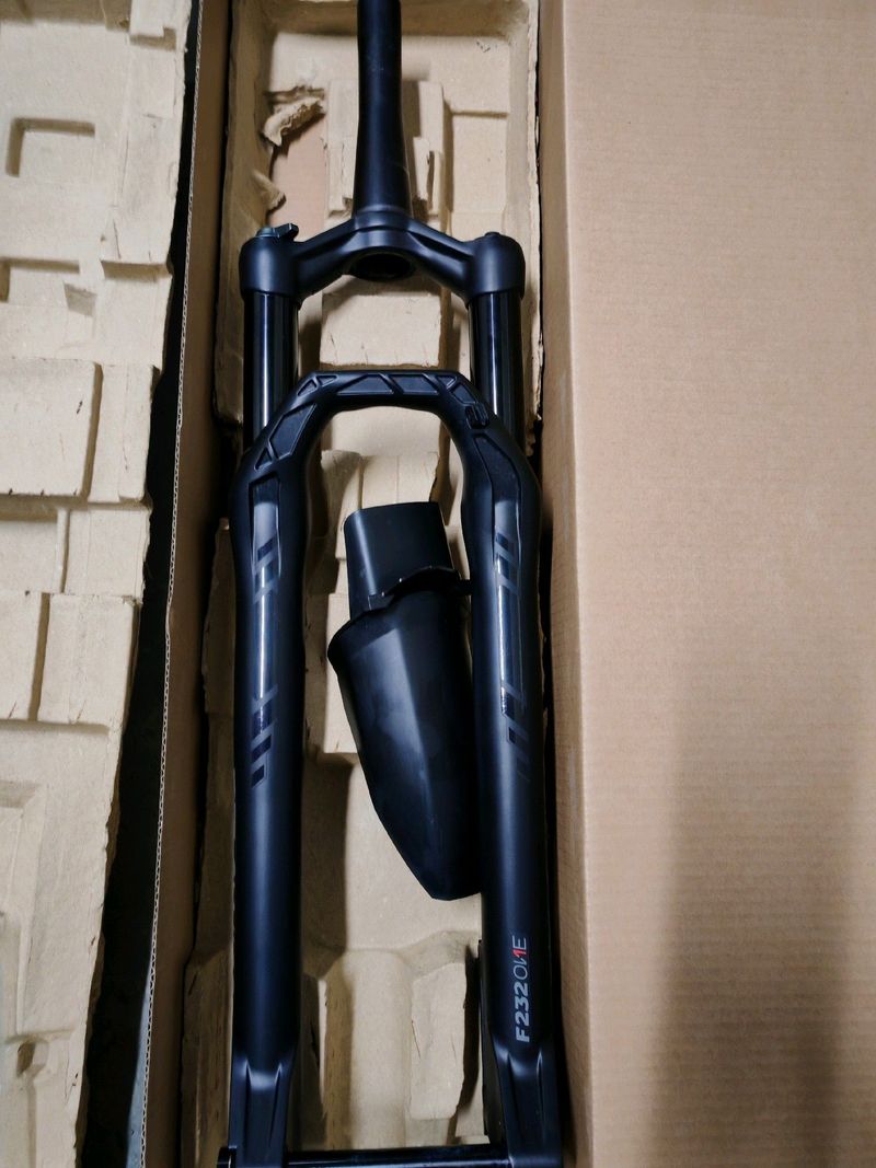 Dt Swiss f 232 Fork de segunda mano