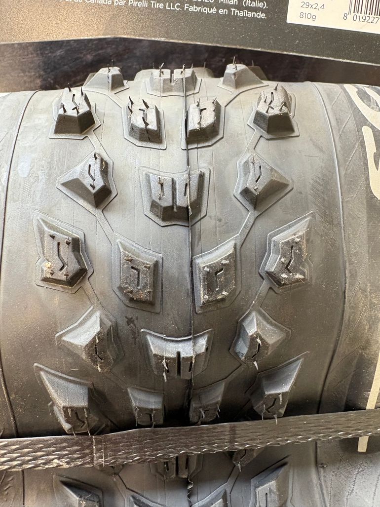 Used Pirelli SCORPION S LITE 29X 2,40 2025 bike — image 3 of 3