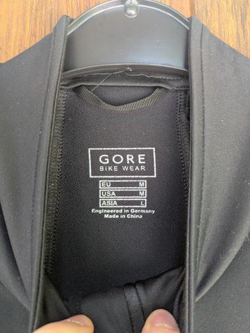 Tweedehands Gorewear Zip off Jacke bike — afbeelding 4 van 8