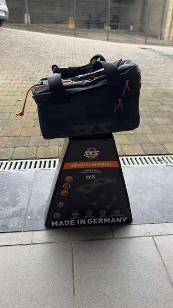 Sks, infinity bag