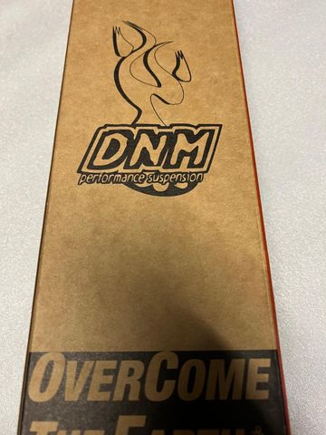 DNM . Saddles & Seatposts usato
