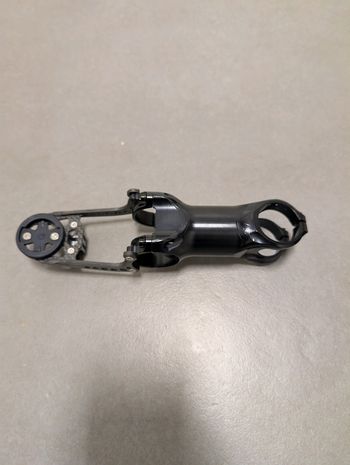 Used EXTRALITE EXTRALITE Vorbau HyperStem MTB/ Road 31,8 mm | +/ - 6° 80 mm + EXTRALITE Computer und GoPro Halterung GP-02 für CH-02 2024 bike — image 2 of 2