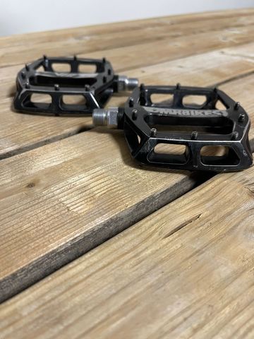 DMR V12 Black 2020 bike usato — immagine 5 di 5