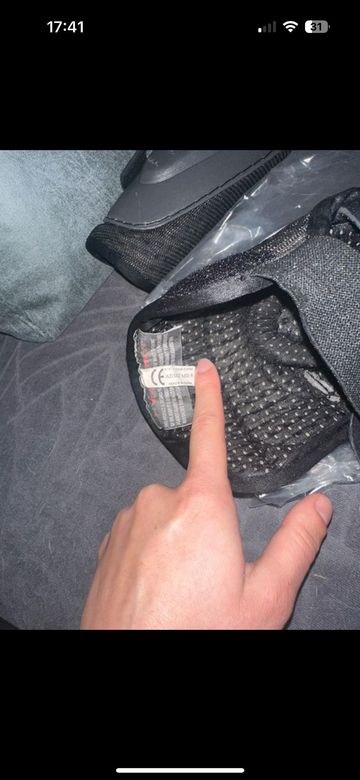 Gebrauchtes knee shin 2022 bike — Bild 8 von 8