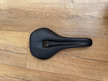 Ergon Sr pro 2024 Saddles & Seatposts usato