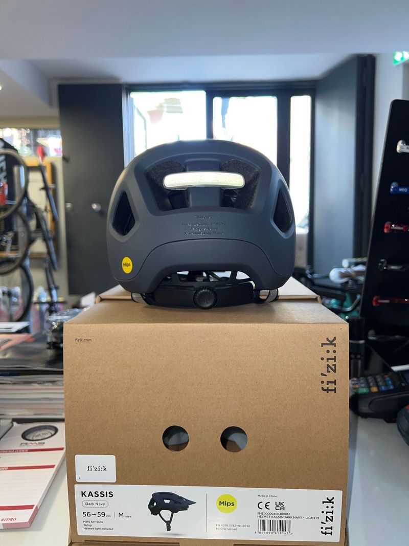 Used Fizik kassis 2025 bike — image 4 of 4