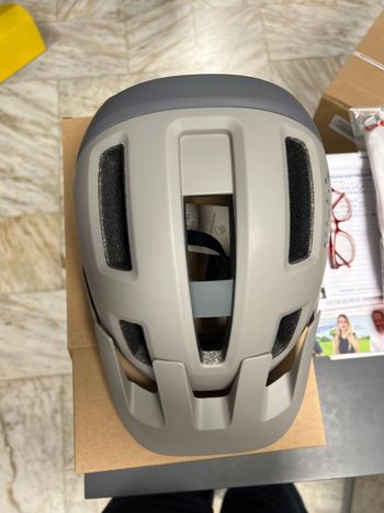 Used Fizik kassis 2025 bike — image 3 of 5