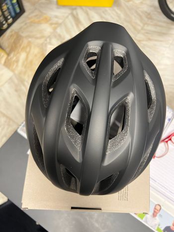 Used MET idolo 2025 bike — image 4 of 6