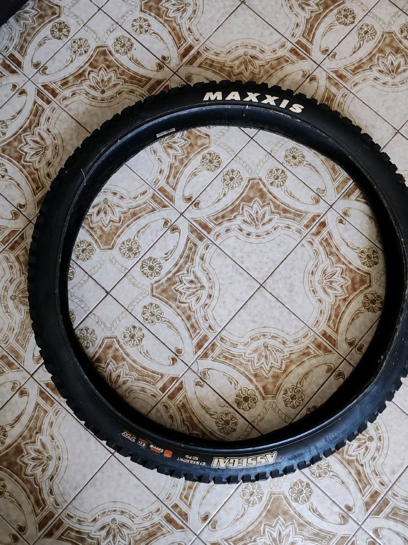 Used Maxxis Assegai 2023 Tyres & Tubes