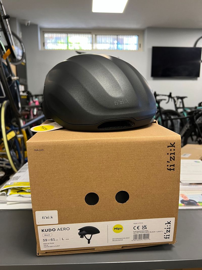 Brugt Fizik kudo aero 2025 Cycling Accessories