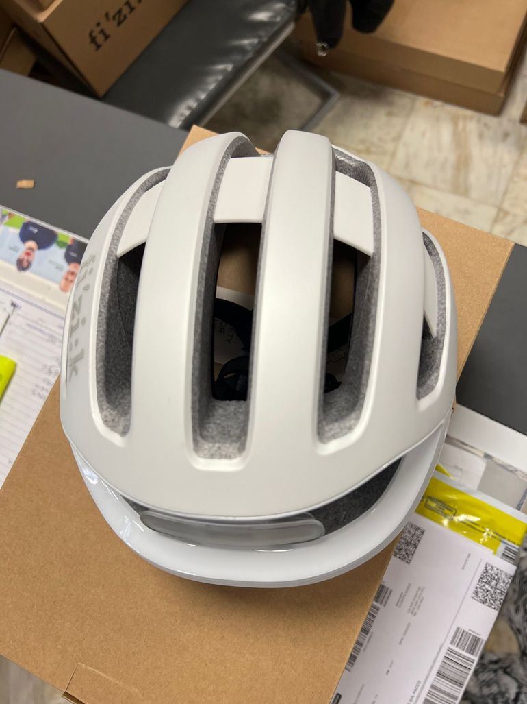 Used Fizik kudo 2025 bike — image 4 of 4
