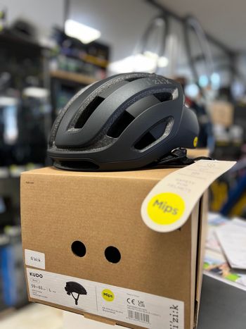 Used Fizik kudo 2025 bike — image 2 of 4