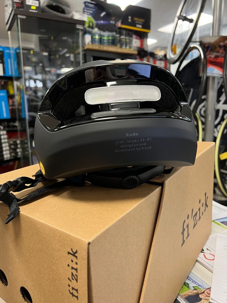 Used Fizik kudo 2025 bike — image 4 of 4