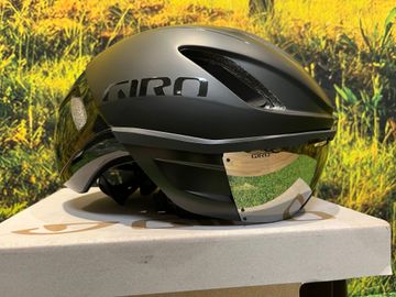 Giro Vanquish 2025 Cycling Accessories usato