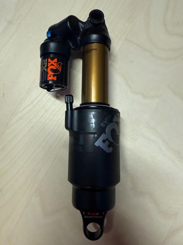 Brugt Fox Float X2 Factory 2023 bike — billede 4 af 5