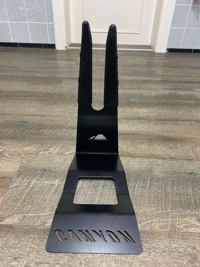 Used Canyon Bikestand 2020 bike — image 1 of 4