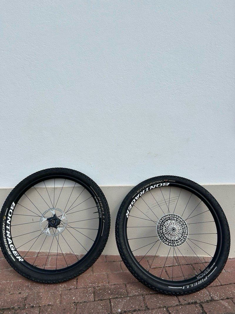 Used Bontrager KOVEE PRO 30 2024 Wheels