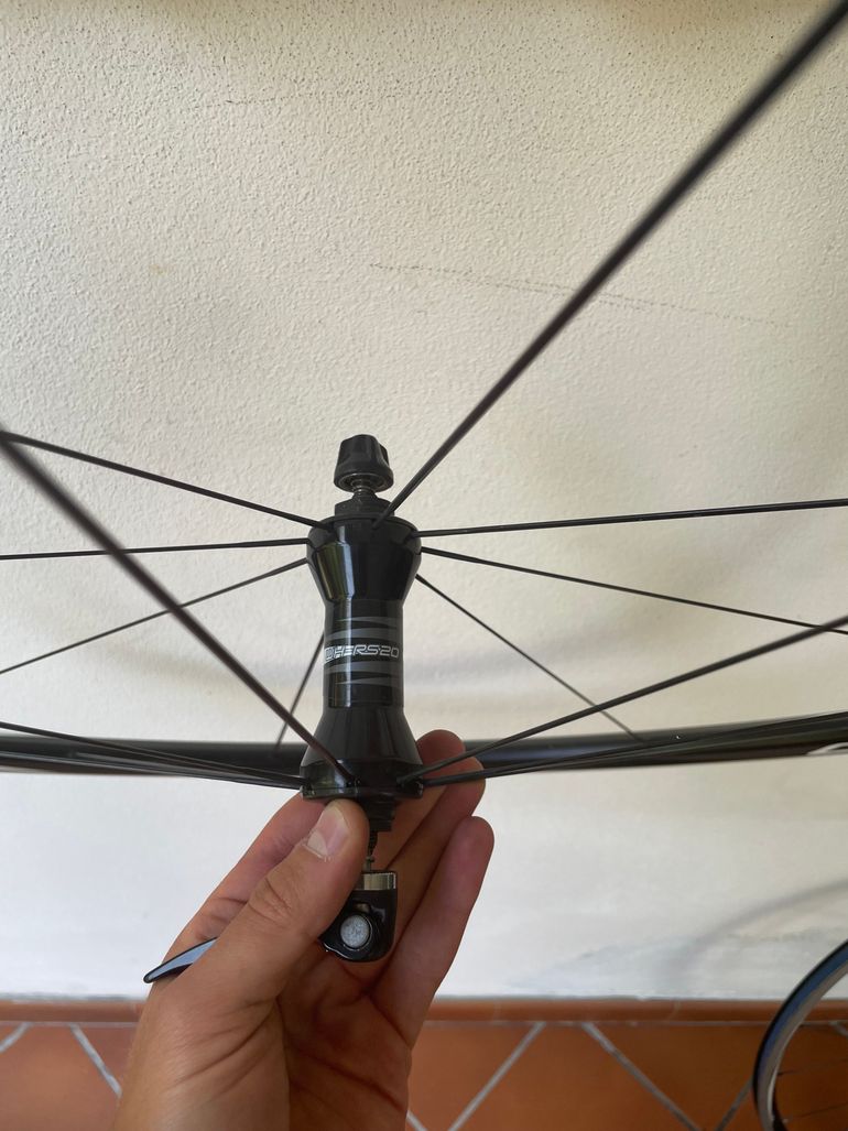 Shimano WH-RS 20 bike usato — immagine 4 di 6