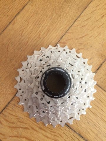 Gebrauchtes Shimano Ultegra R8100 12s 2025 Drivetrain & Pedals