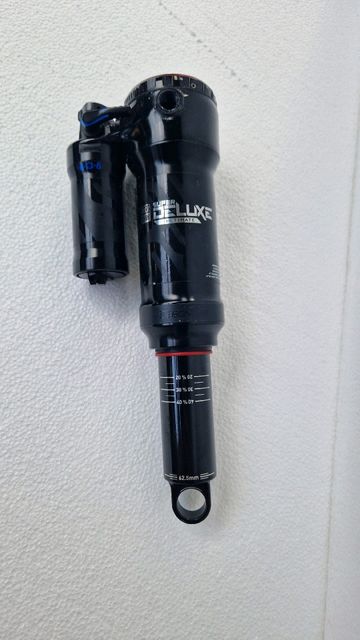 Gebrauchtes RockShox super deluxe ultimate 2022 Rear Suspension