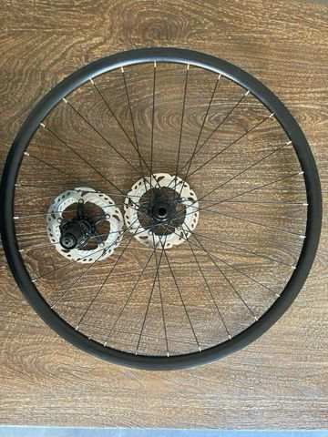 Used Stans Notubes Grail S1 2018 bike — image 2 of 8