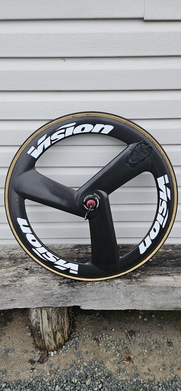 Used Vision Metron 3 Batons 2021 Wheels